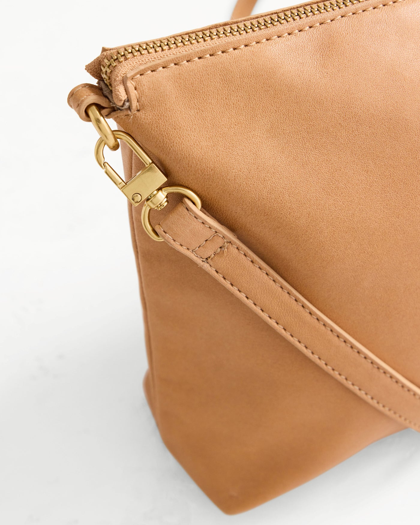 Augusta Crossbody Tan