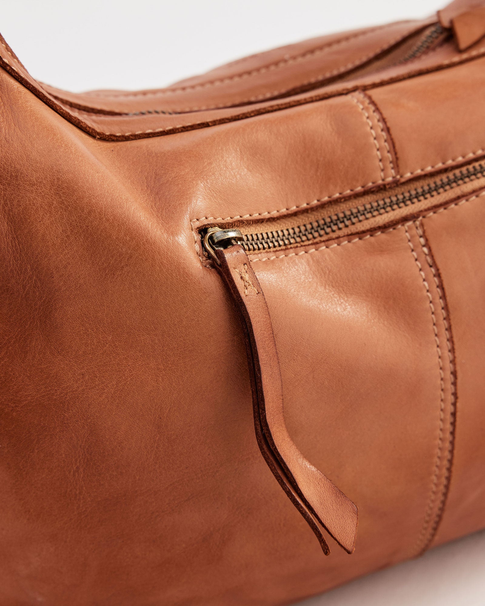 Signature Slouchy Bag Tan