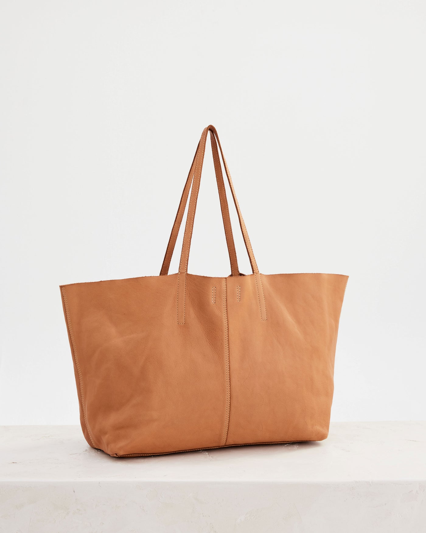 Unlined Tote Tan